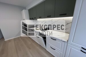 Обзаведен, Нов, Луксозен Тристаен апартамент, ХЕИ