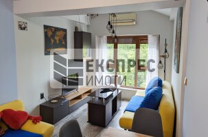 Neu, Möbliert 1 Schlafzimmer Wohnung, Center