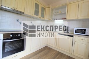 Furnished House, Rakitnika