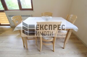 Furnished House, Rakitnika