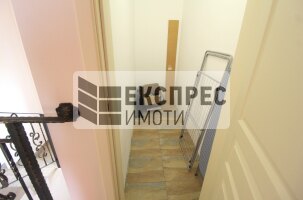 Furnished House, Rakitnika