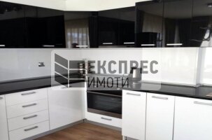 Furnished 1 bedroom apartment, Center