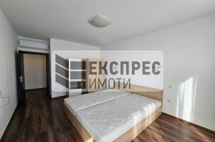 Furnished 2 bedroom apartment, Center