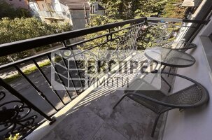 Furnished, 2 bedroom apartment, Center