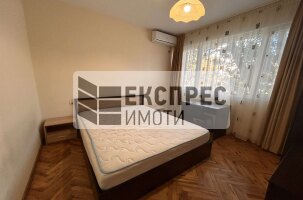 Furnished 2 Schlafzimmer Wohnung, Regional hospital