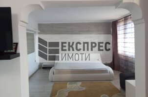 Furnished 3 bedroom apartment, Vinitsa