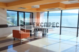 Unfurnished Office, Izgrev