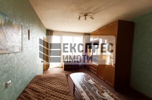 Furnished Large apartment, Center