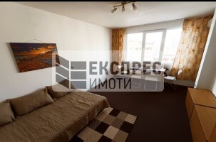 Furnished Large apartment, Center