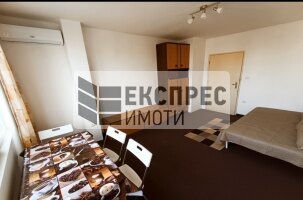 Furnished Large apartment, Center