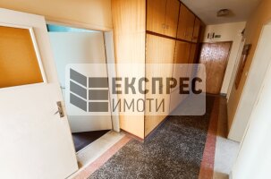 Furnished Large apartment, Center