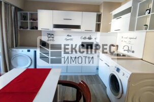  1 Schlafzimmer Wohnung, Vazrazhdane 3