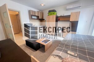 New, Furnished Studio, Red Square