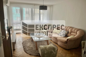 Furnished 2 bedroom apartment, Center