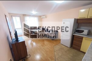 Обзаведен Тристаен апартамент, Левски