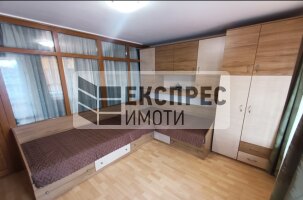 Обзаведен Тристаен апартамент, Левски