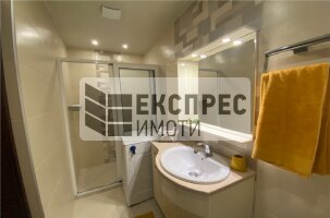 Furnished, 2 bedroom apartment, Center