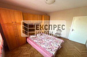 Обзавeден Двустаен апартамент, Базар Левски