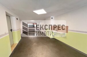 нов Гараж, Погреби