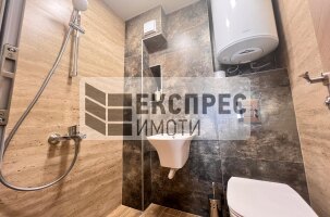 Обзаведен Четиристаен апартамент, Окръжна болница