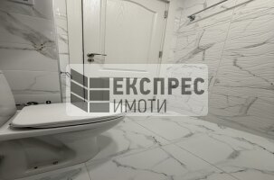 Neu, Möbliert, Luxuriös Studio, Vladislav Varnenchik