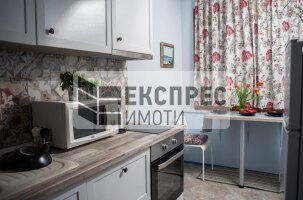 Обзаведен Двустаен апартамент, Център