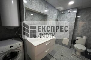 Нов, Обзаведен Двустаен апартамент, Окръжна болница