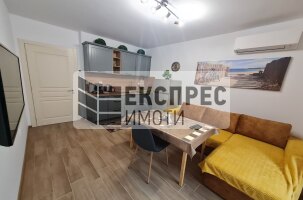 Нов, Обзаведен Двустаен апартамент, Център