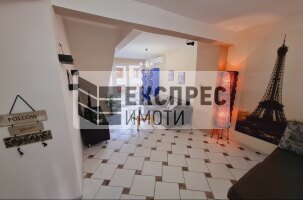 Обзаведен Четиристаен апартамент, Окръжна болница