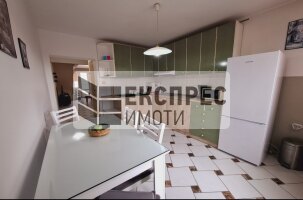 Обзаведен Четиристаен апартамент, Окръжна болница