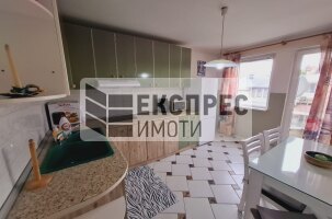 Обзаведен Четиристаен апартамент, Окръжна болница