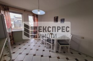 Обзаведен Четиристаен апартамент, Окръжна болница