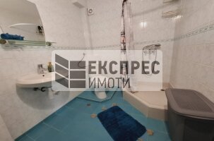 Обзаведен Четиристаен апартамент, Окръжна болница