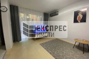 Обзаведен Двустаен апартамент, Лятно кино Тракия