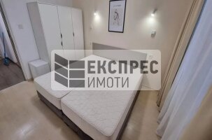 Обзаведен Двустаен апартамент, Лятно кино Тракия