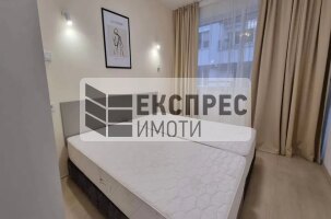 Обзаведен Двустаен апартамент, Лятно кино Тракия