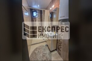 Обзавeден Тристаен апартамент, Виница