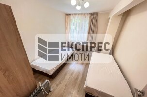 Möbliert 2 Schlafzimmer Wohnung, Center