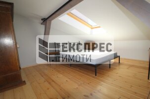 Нов, Обзаведен Тристаен апартамент, Общината