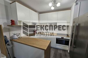 Нов, Обзаведен Двустаен апартамент, Окръжна болница