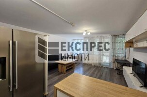 Нов, Обзаведен Двустаен апартамент, Окръжна болница