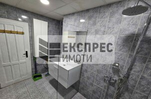 Нов, Обзаведен Двустаен апартамент, Окръжна болница