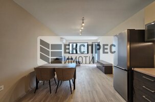 Нов, Обзаведен Тристаен апартамент, Бриз