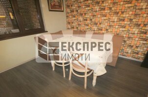 Обзаведен Двустаен апартамент, Погреби