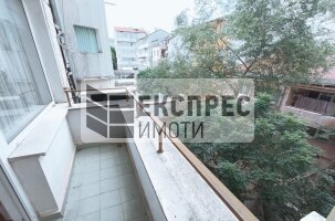 Обзаведен Двустаен апартамент, Окръжна болница