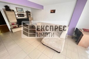 Обзаведен Двустаен апартамент, Център