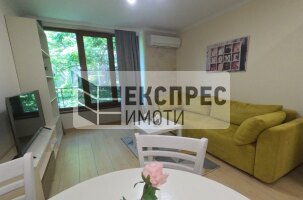 Обзаведен Двустаен апартамент, Окръжна болница