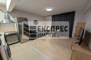 Neu, Möbliert 1 Schlafzimmer Wohnung, HEI