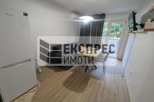 Обзавeден Тристаен апартамент, Окръжна болница