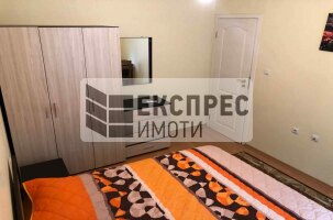 Обзаведен Тристаен апартамент, Окръжна болница